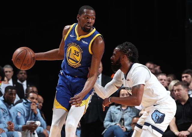 全场被压制 全场被压制