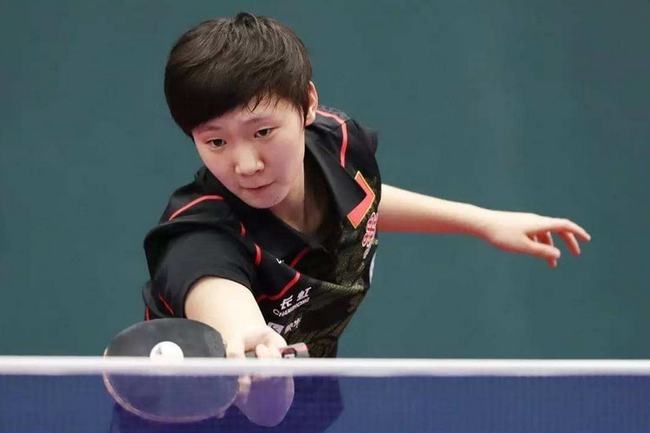 育工作者努 育工作者努