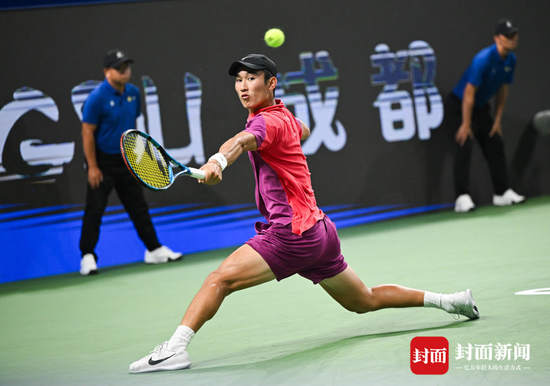 港坚固的防 港坚固的防